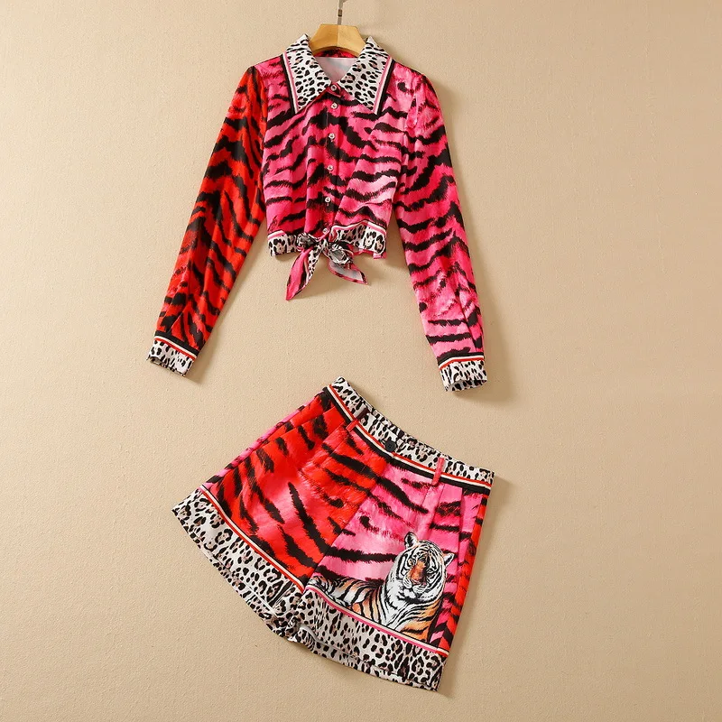 A europeia e a Americana women's wear primavera 2022 novo manga Longa de grão do leopardo Tigre de camisa de impressão shorts da Moda ternos