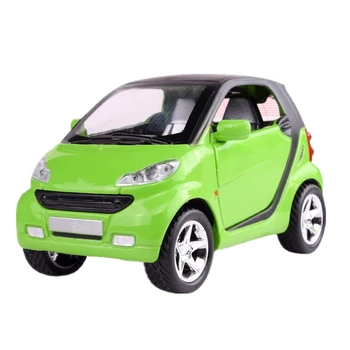 Verde Fundido Modelo De Puxar De Volta O Carro Colecionável Brinquedo Presentes Com Som E Luz De Escala 1/32 Para Smart Fortwo  4